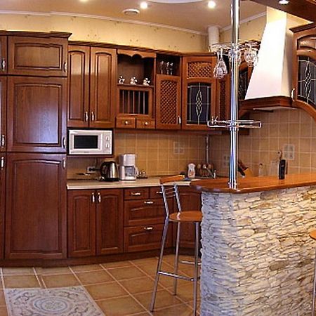 Park Apartment Lviv Extérieur photo